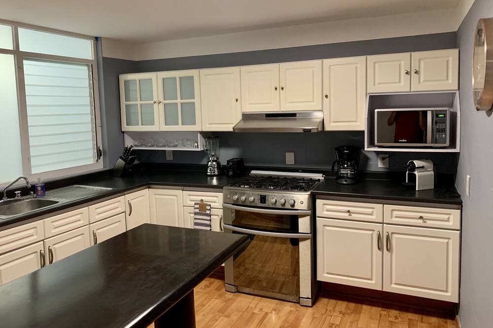 Photo of Kitchen in Zona Expo