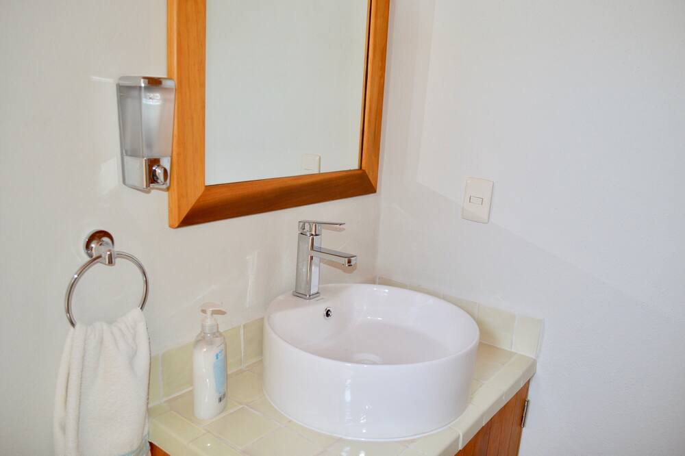 Photo of Bathroom in Ezequiel Montes