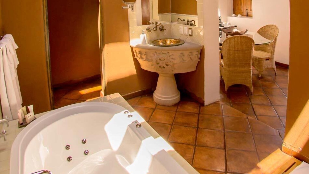 Photo of Bathroom in Tzintzuntzan