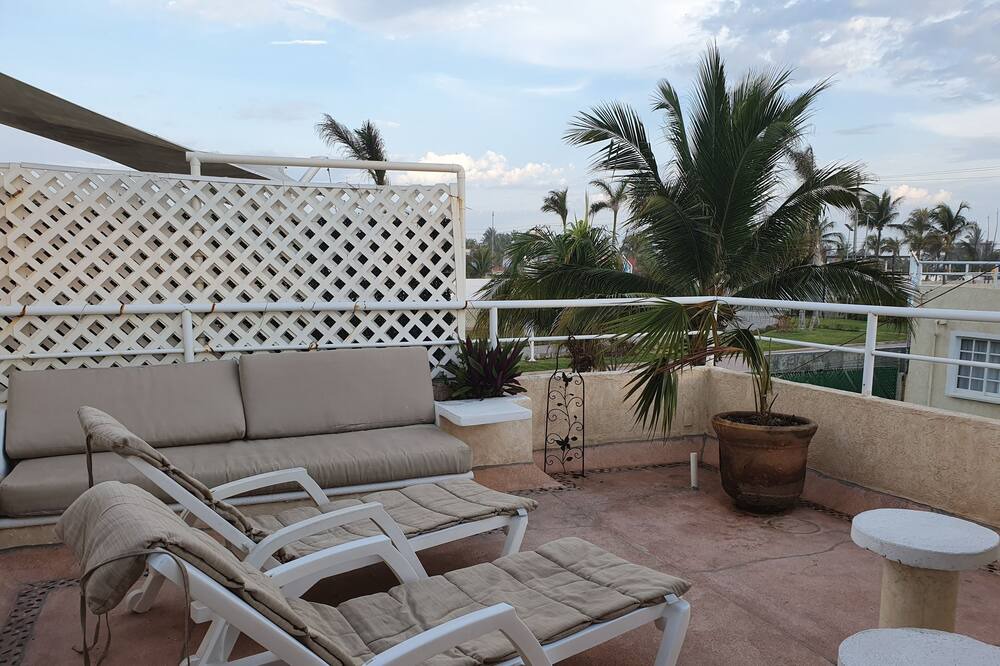 Photo of Patio Balcony in Diamante
