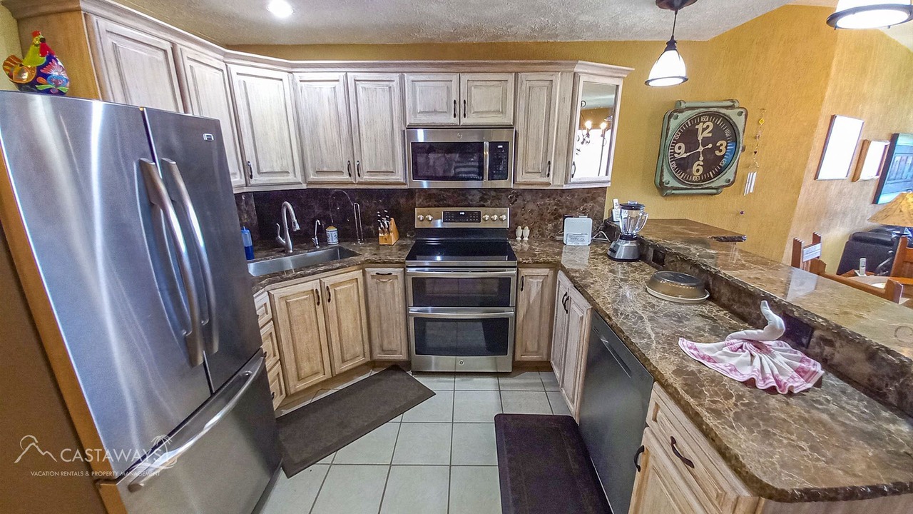 Photo of Kitchen in Sandy Beach