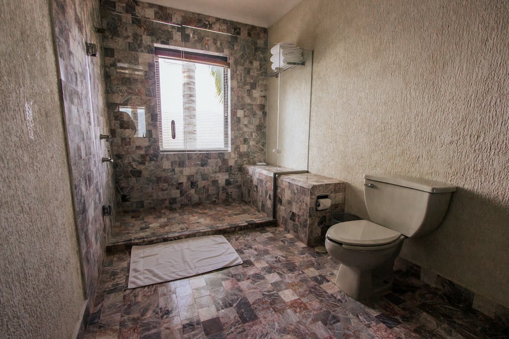 Photo of Bathroom in Las Brisas