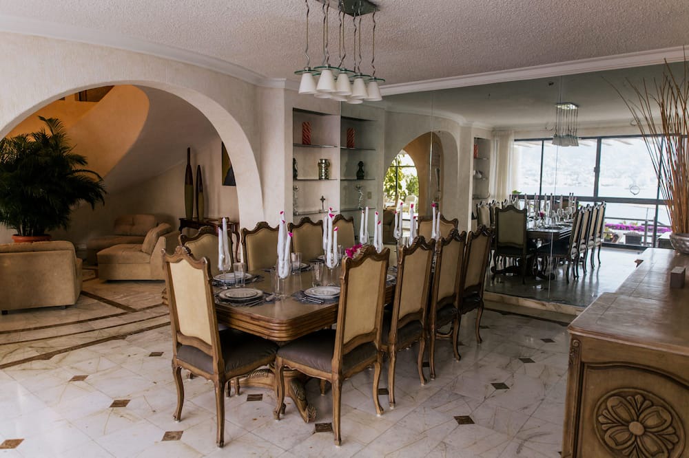 Photo of Kitchen in Las Brisas