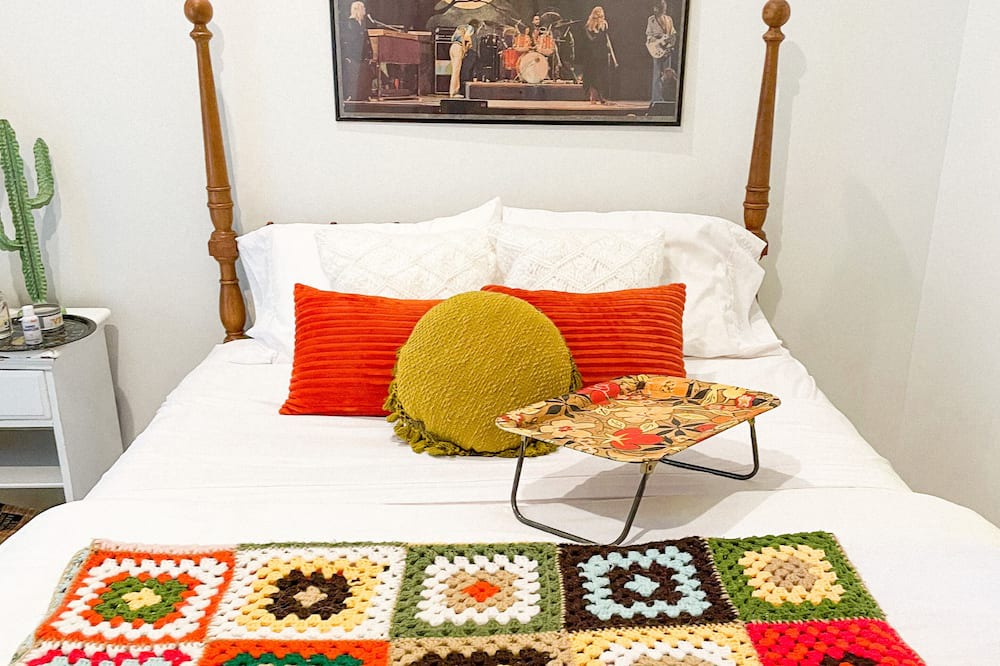 Photo of Bedroom in Cleveland Park