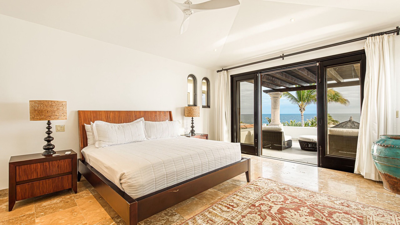 Photo of Bedroom in Buzzards