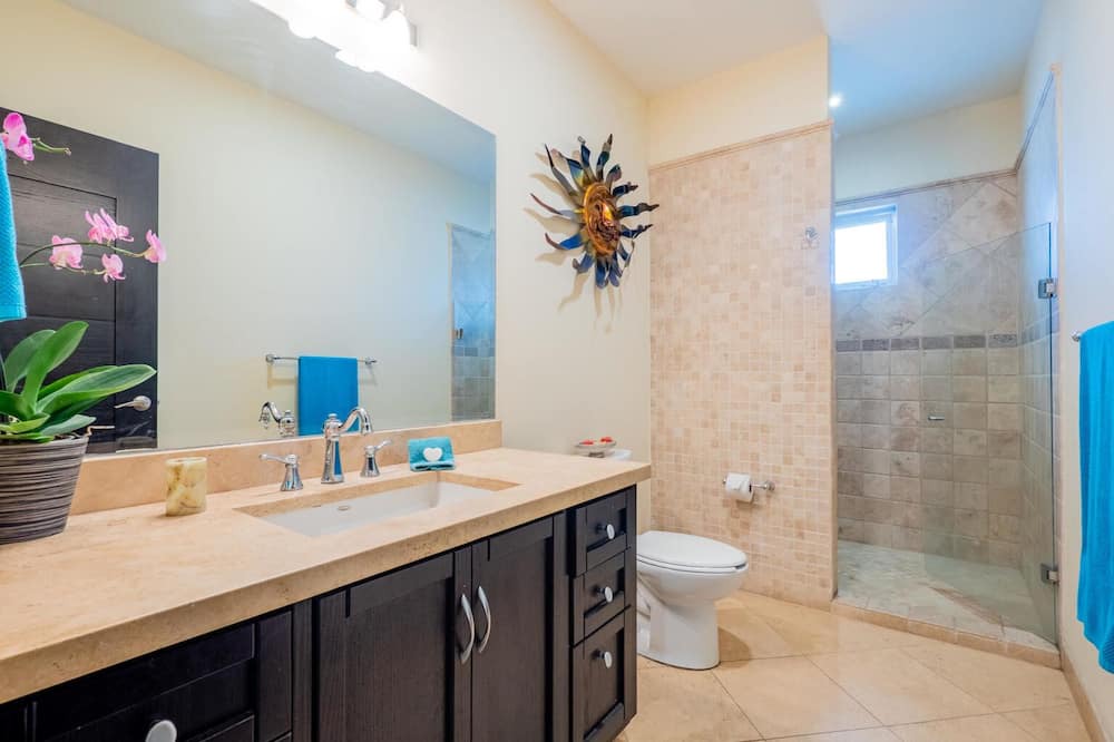 Photo of Bathroom in El Medano Ejidal