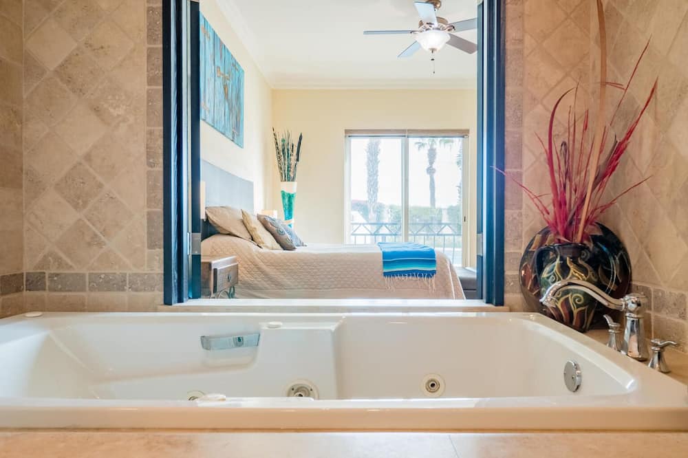 Photo of Bathroom in El Medano Ejidal
