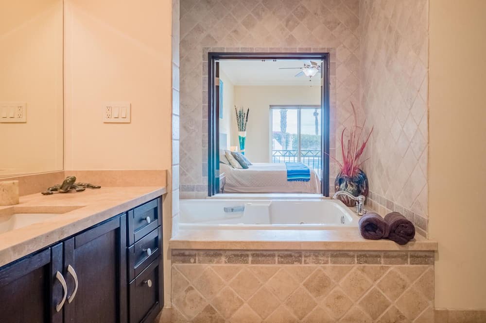 Photo of Bathroom in El Medano Ejidal
