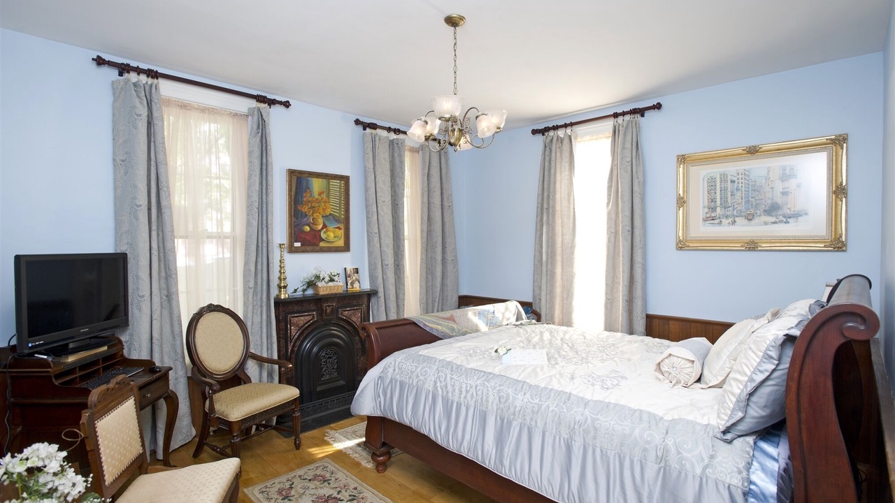 Photo of Bedroom in West Central