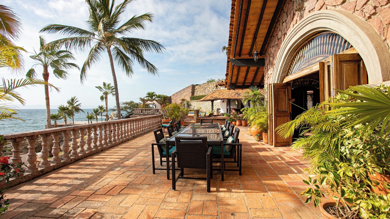 Photo of Outdoor in South Shore Hotel Area