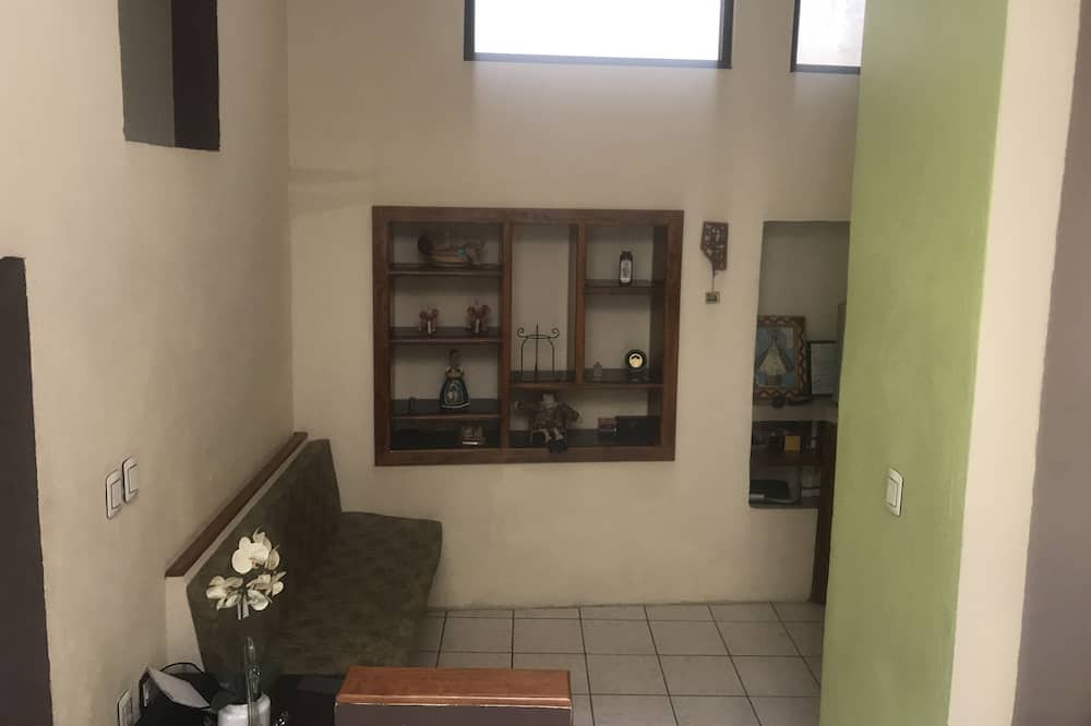 Photo of Livingroom in Patzcuaro