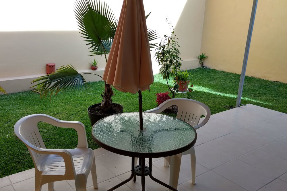 Photo of Patio Balcony in San Antonio Tlayacapan