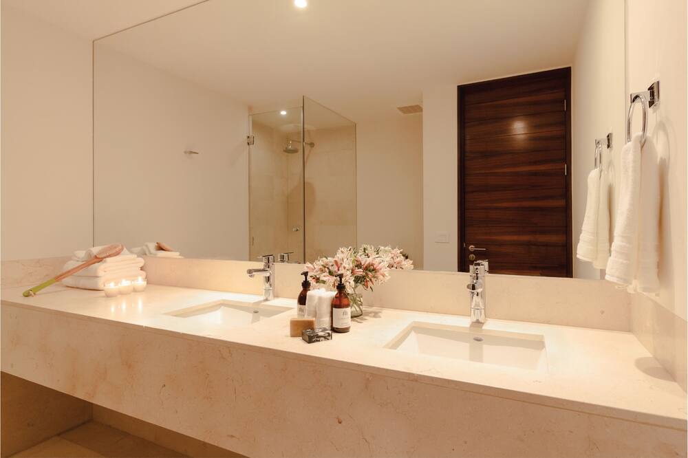 Photo of Bathroom in Granada