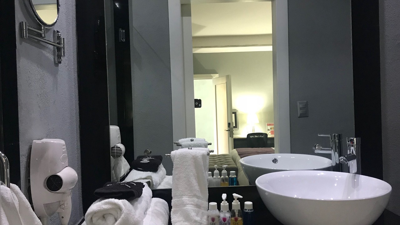 Photo of Bathroom in Nuevo Laredo