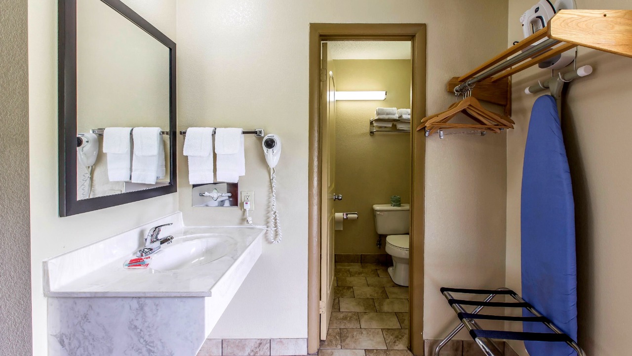 Photo of Bathroom in Gatlinburg