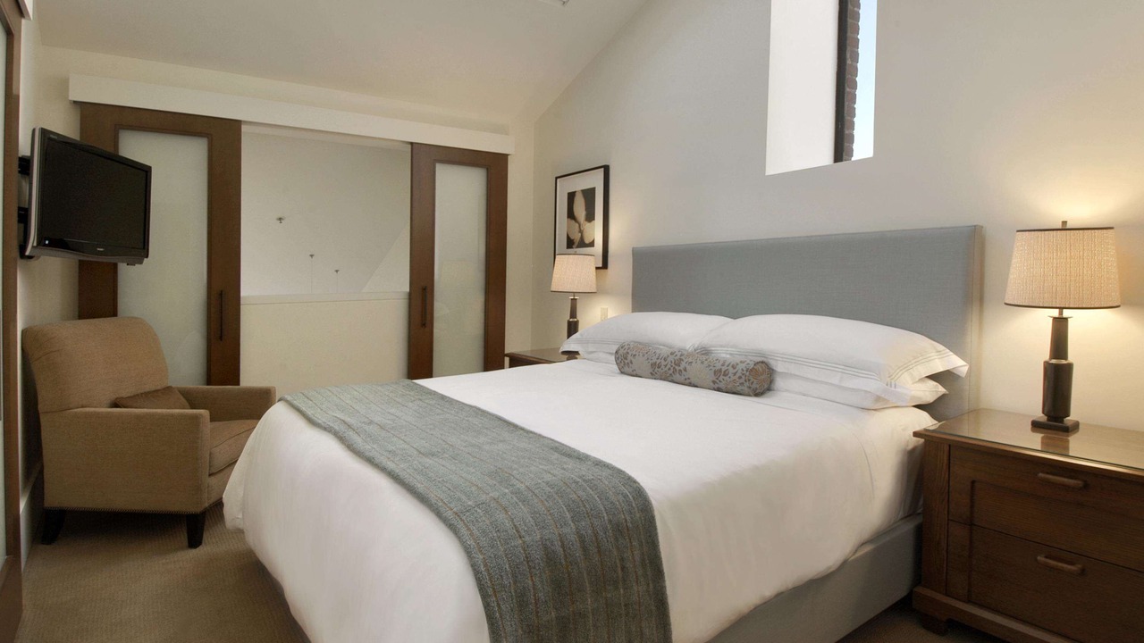 Photo of Bedroom in Fisherman's Wharf