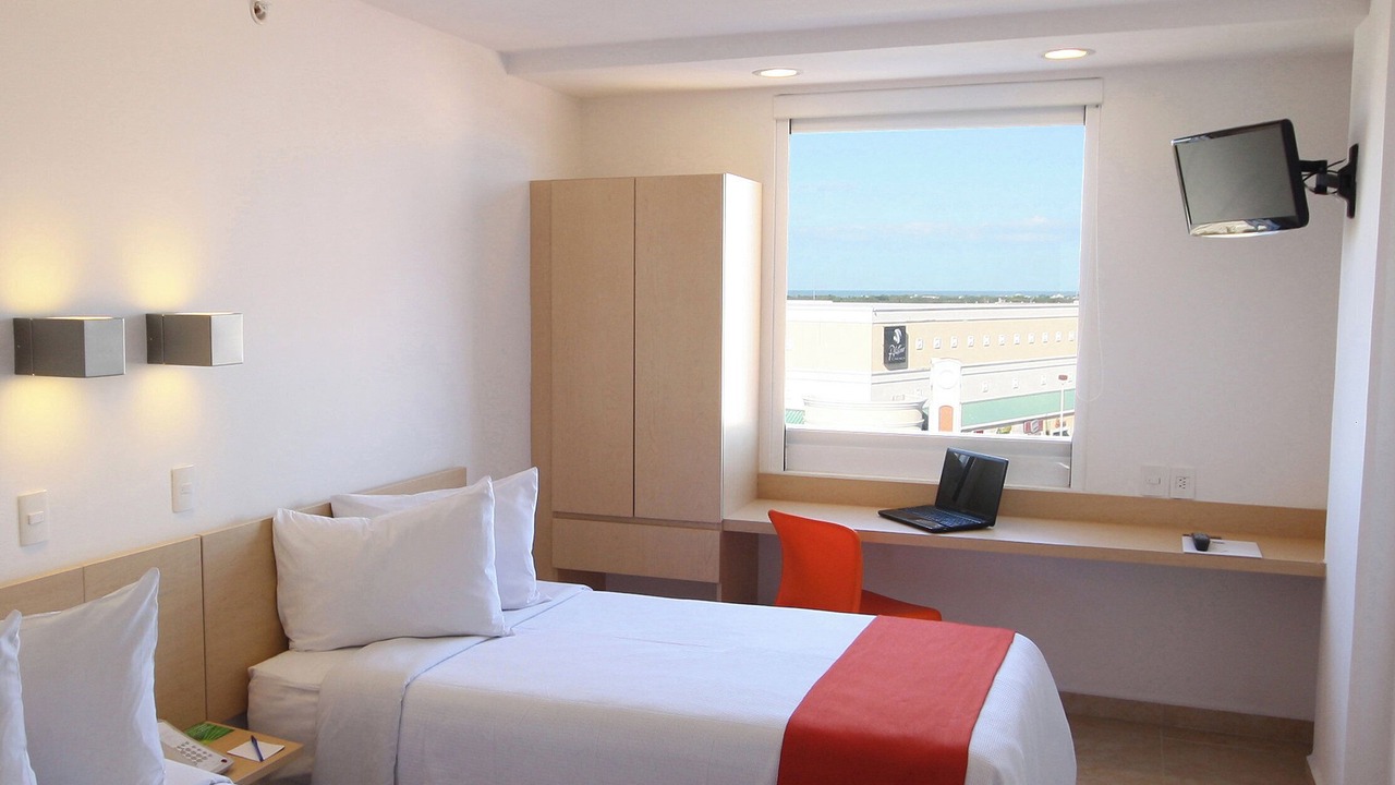 Photo of Bedroom in Coatzacoalcos
