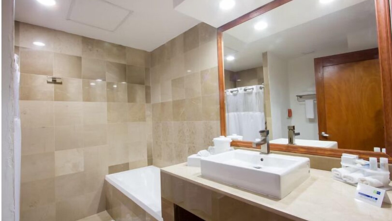 Photo of Bathroom in Nuevo Laredo