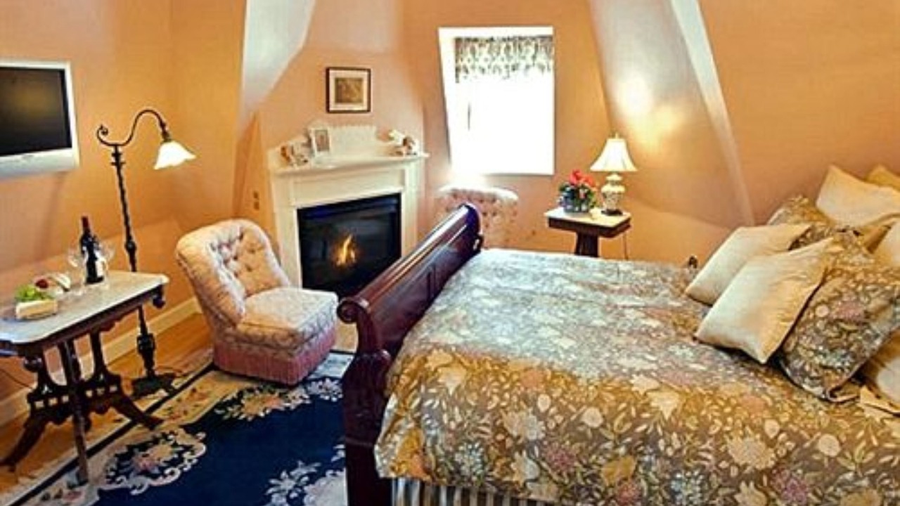 Photo of Bedroom in The Point