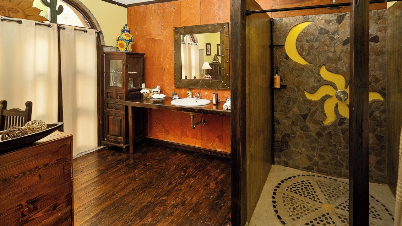 Photo of Bathroom in Esterito
