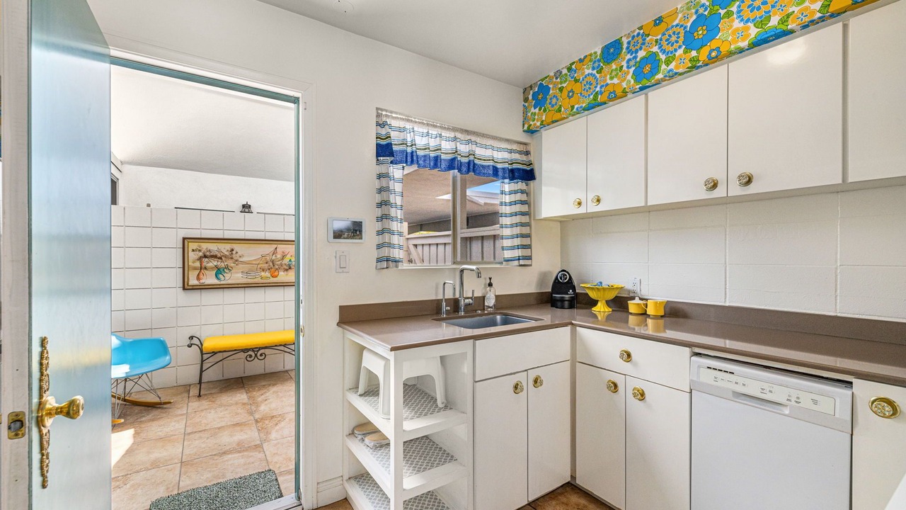 Photo of Kitchen in Magnesia Falls Cove