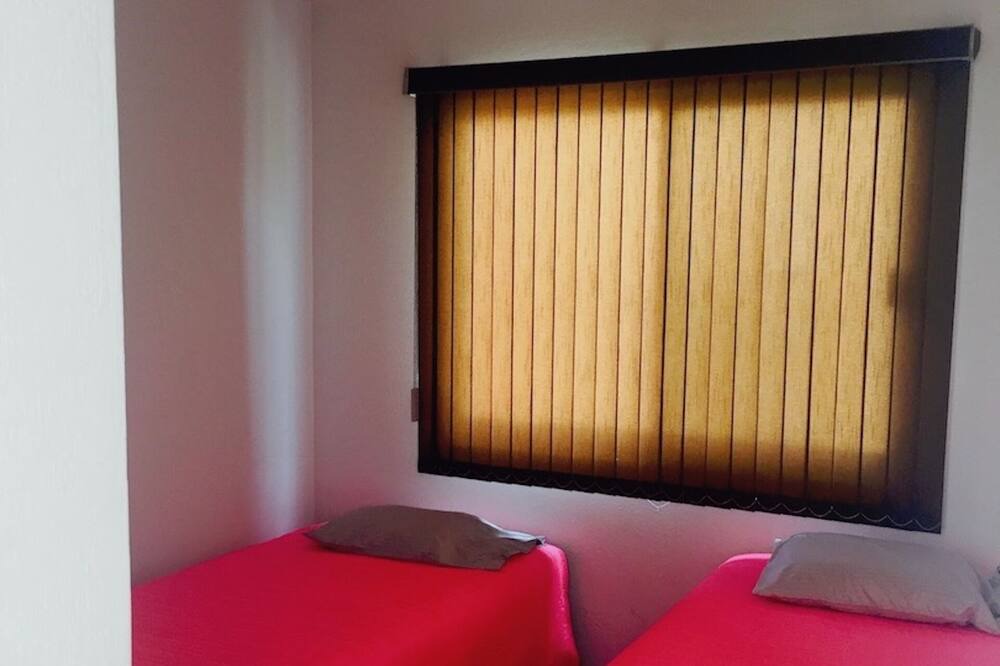Photo of Bedroom in San Agustin Tlaxiaca