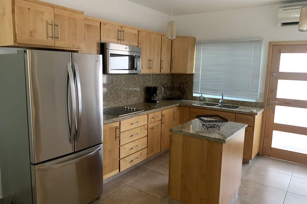 Photo of Kitchen in Colina del Sol
