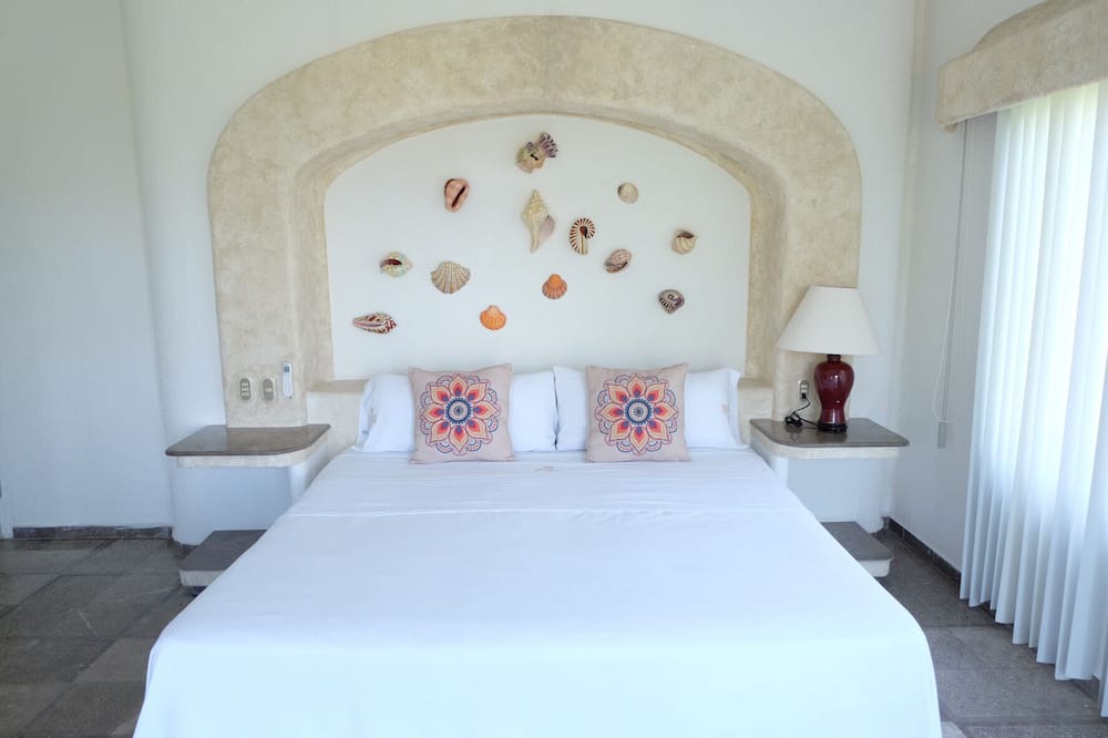 Photo of Bedroom in Las Brisas