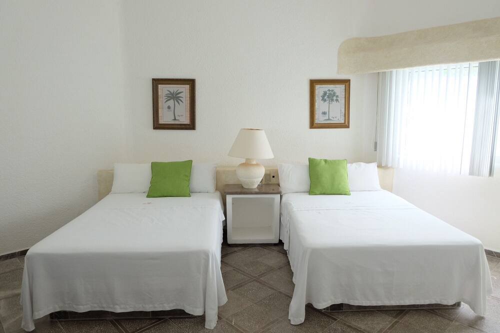 Photo of Bedroom in Las Brisas
