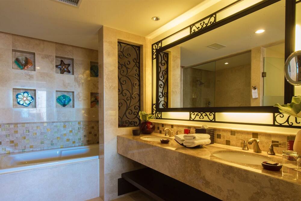 Photo of Bathroom in Los Cabos