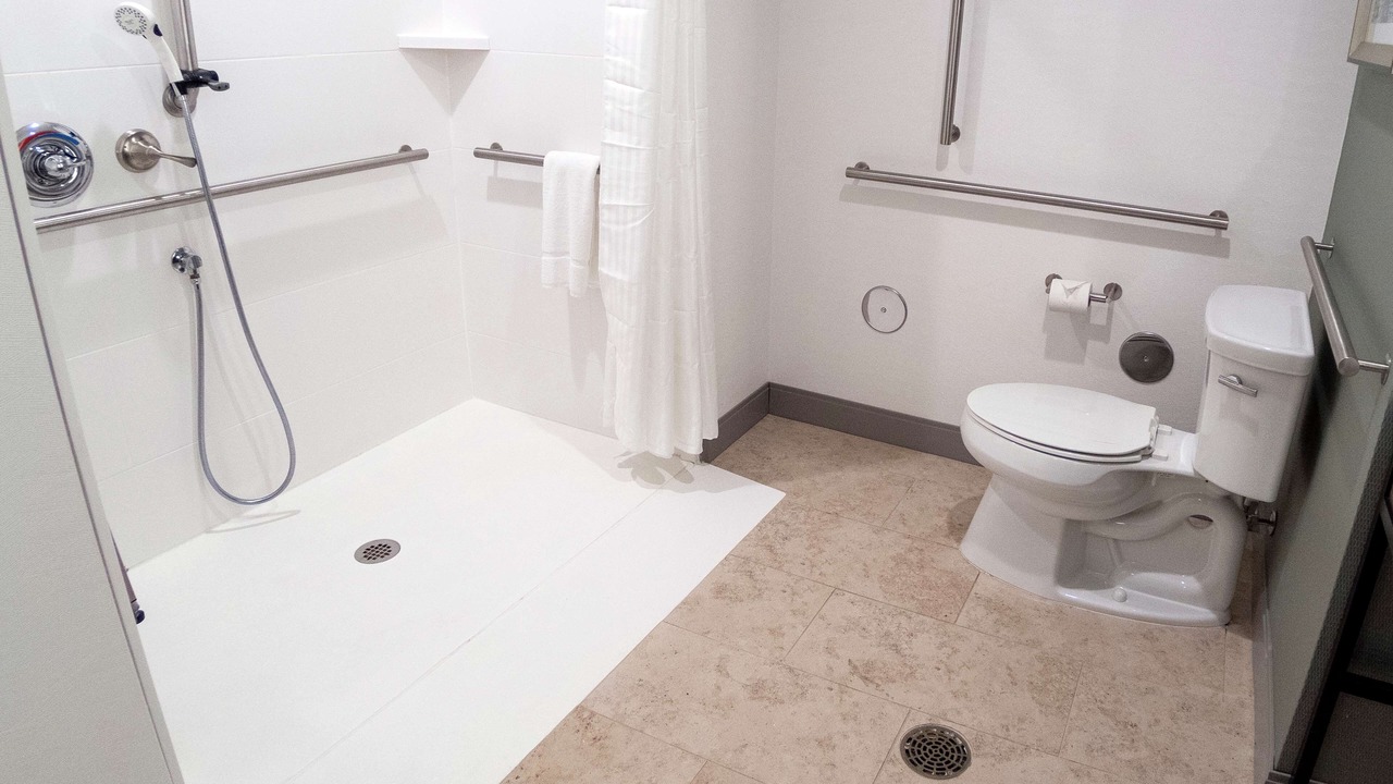 Photo of Bathroom in Arcadia
