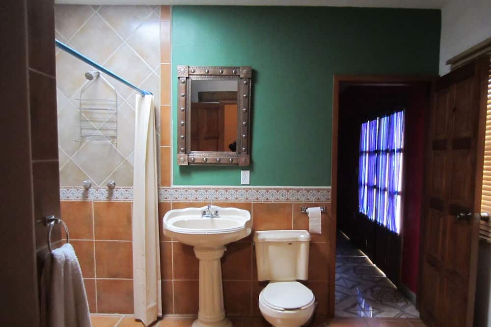 Photo of Bathroom in Centro