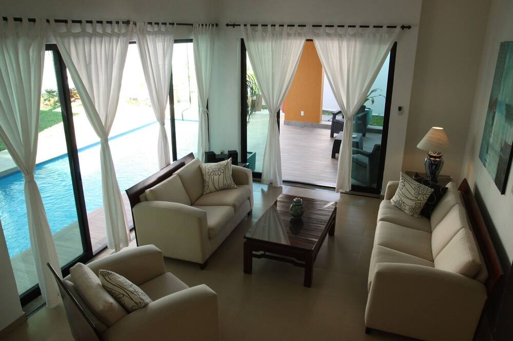 Photo of Livingroom in Colima