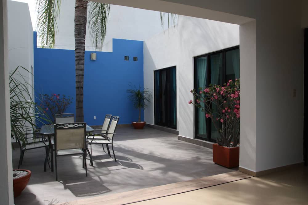 Photo of Patio Balcony in Colima