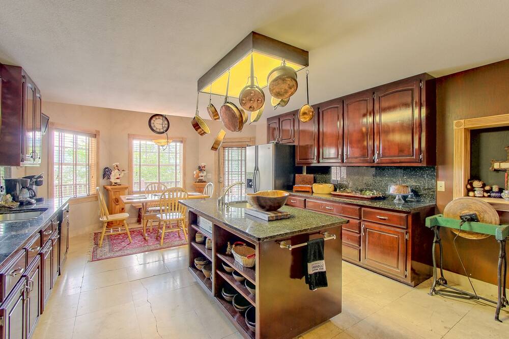 Photo of Others in Blairsville