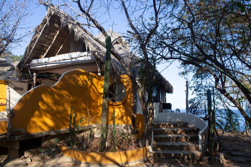 Photo of Outdoor in Mayto