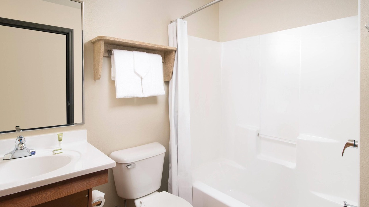 Photo of Bedroom in Duncan