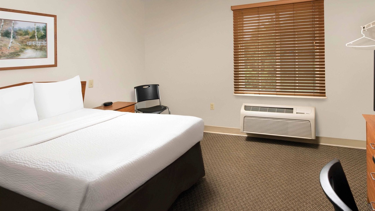 Photo of Bedroom in Duncan