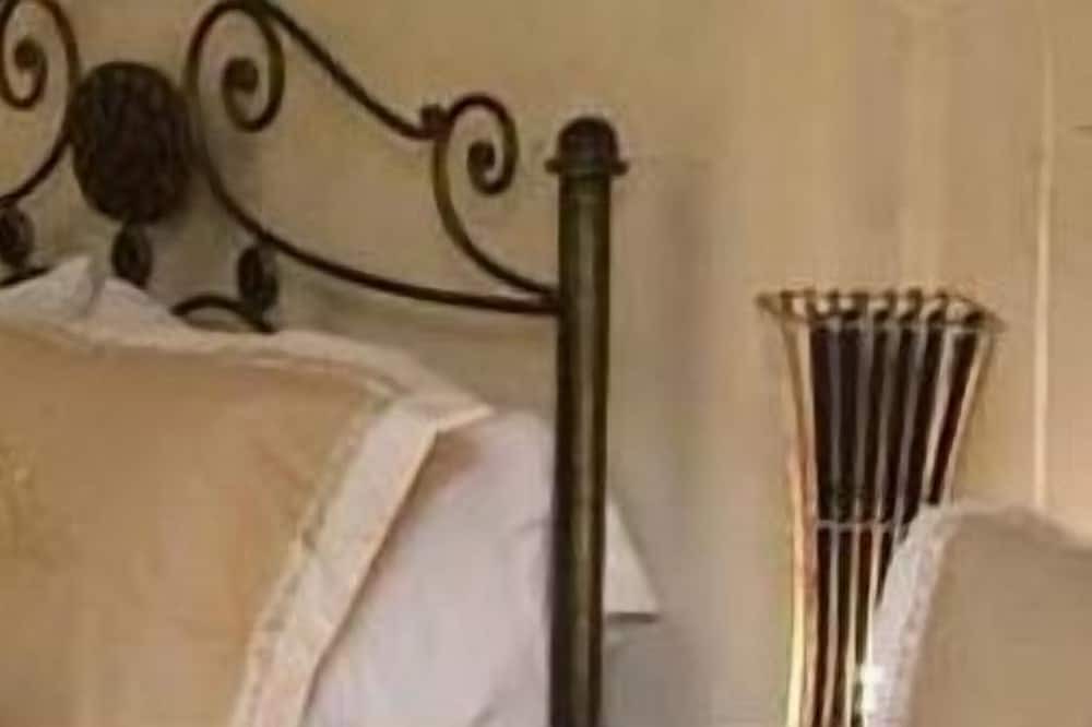 Photo of Bedroom in Historic Centre