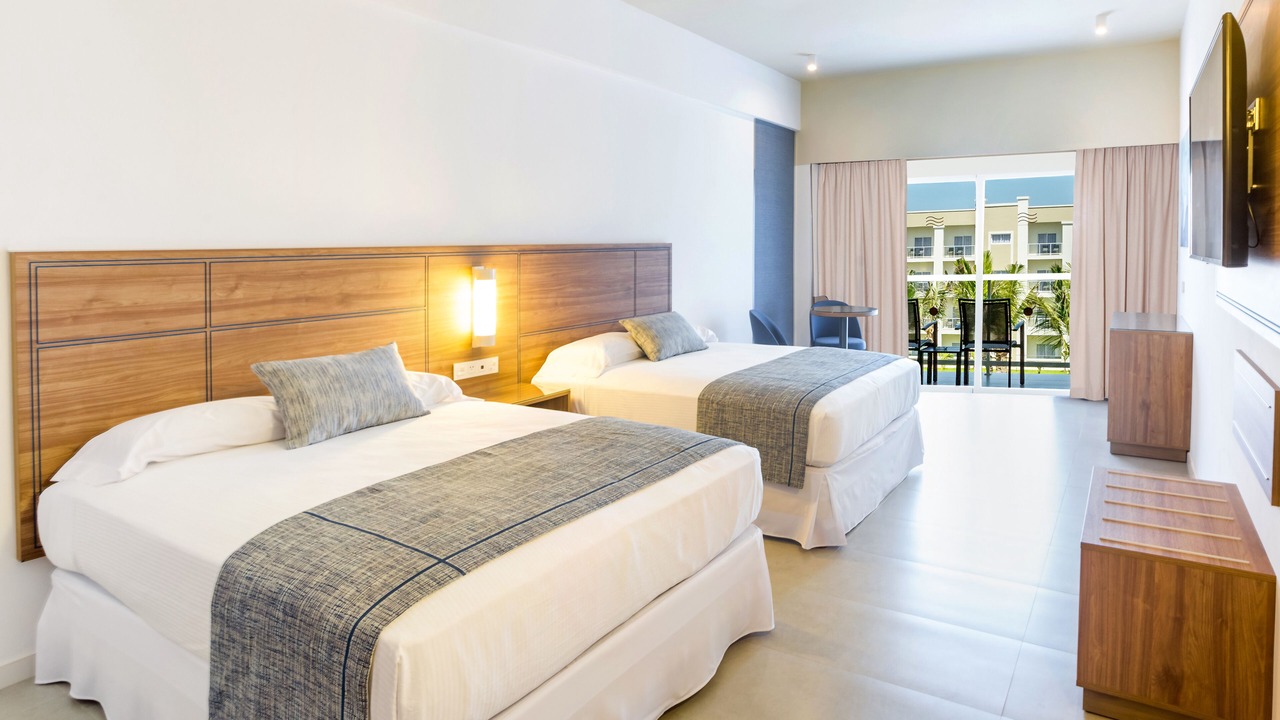 Photo of Bedroom in Cerritos