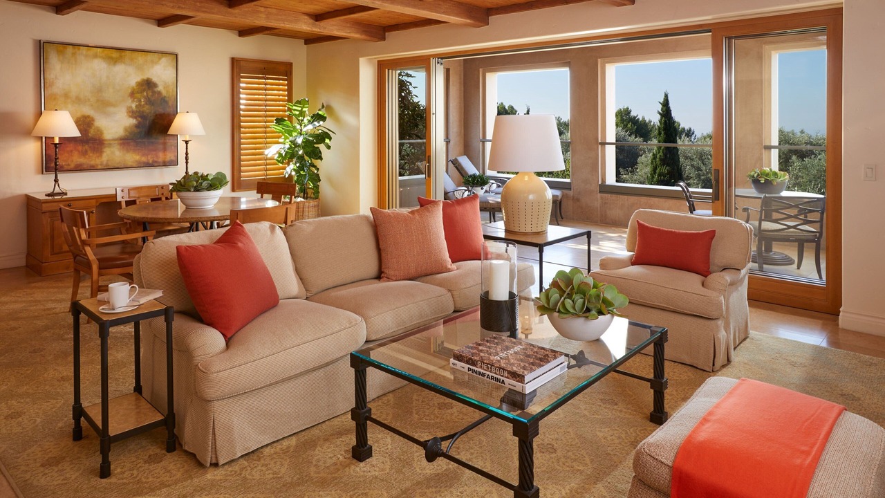 Photo of Livingroom in Newport Coast