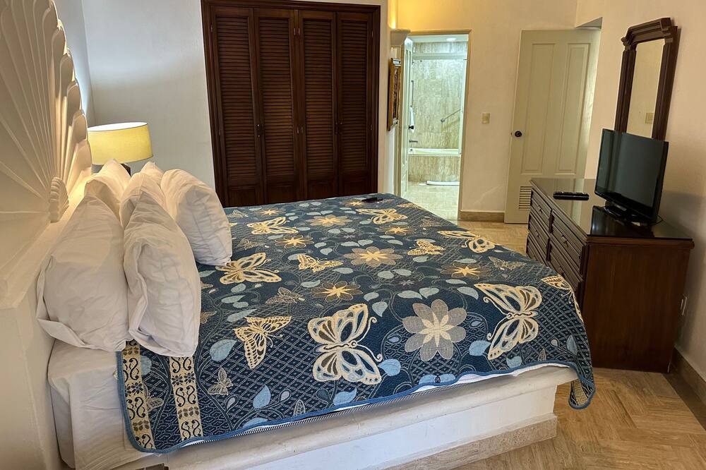 Photo of Bedroom in Marina Vallarta