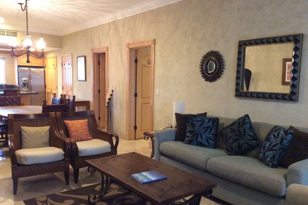 Photo of Livingroom in Los Cabos