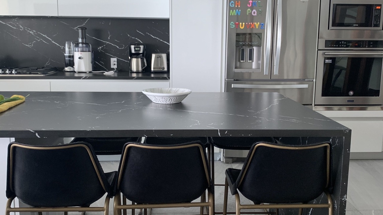 Photo of Kitchen in South Shore Hotel Area