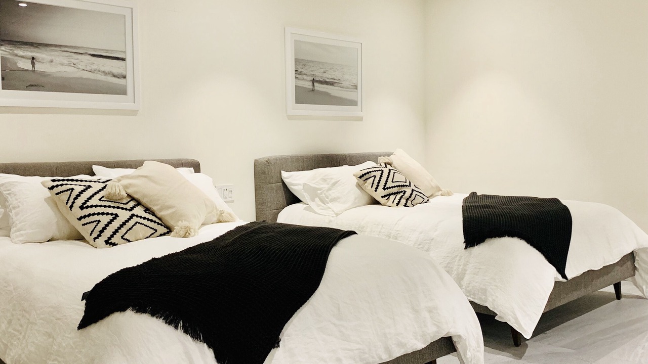 Photo of Bedroom in South Shore Hotel Area