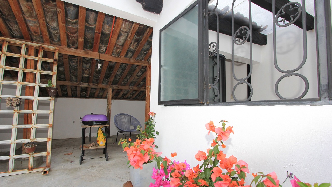 Photo of Outdoor in De La Merced