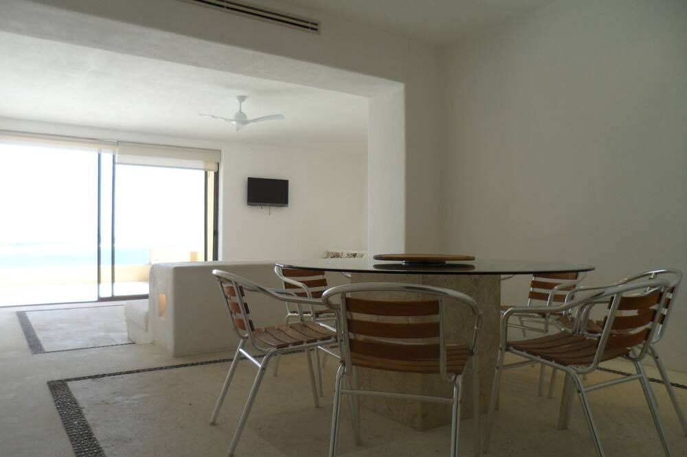 Photo of Others in Puerto Marques
