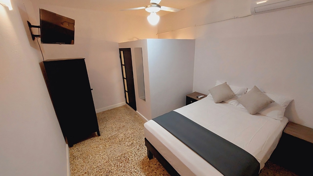Photo of Bedroom in Salina Cruz