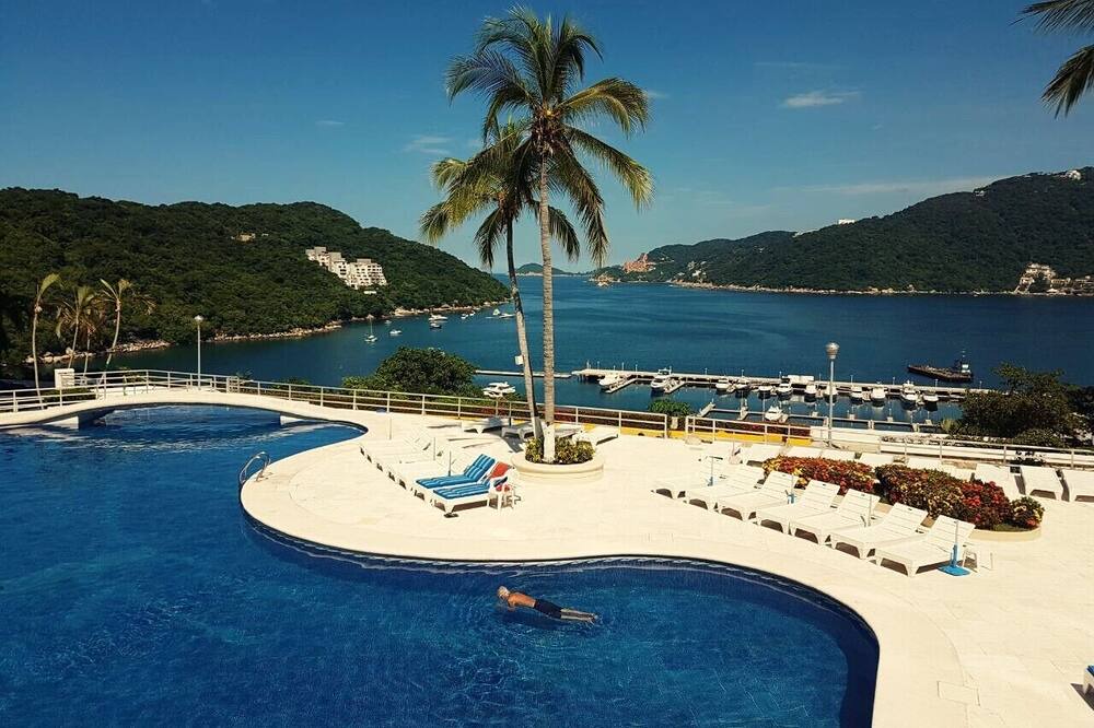Photo of Outdoor in Puerto Marques