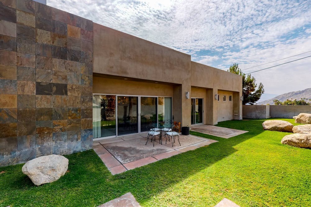 Photo of Patio Balcony in Indian Canyon